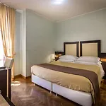 Duomo Hotel 3*