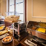 Duomo Hotel 3*