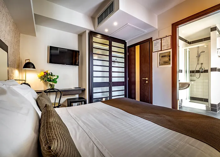 Duomo Hotel 3*
