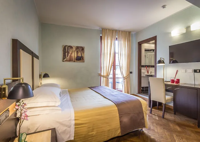 Duomo Hotel 3*